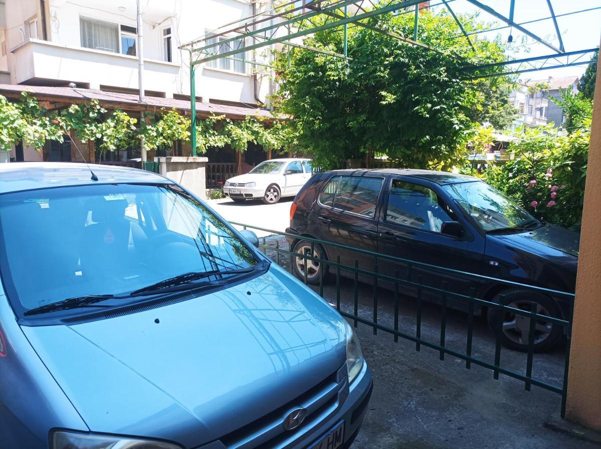 Kiki - Family Apartment Приморско Екстериор снимка