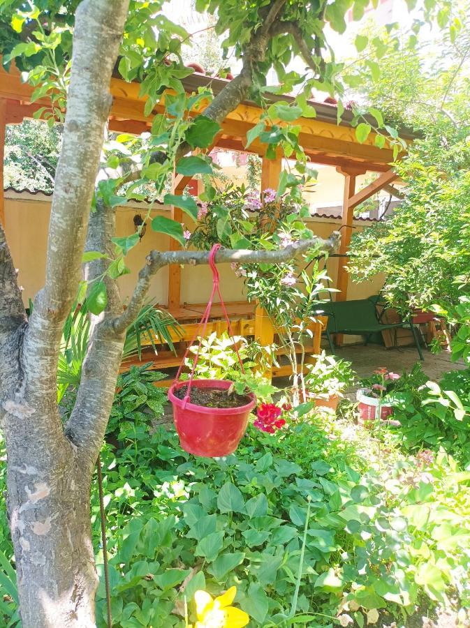Kiki - Family Apartment Приморско Екстериор снимка